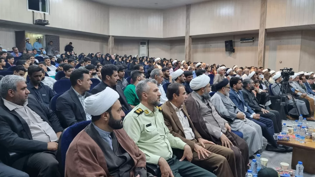 همایش وقف در شهرستان حاجیآباد برگزار شد