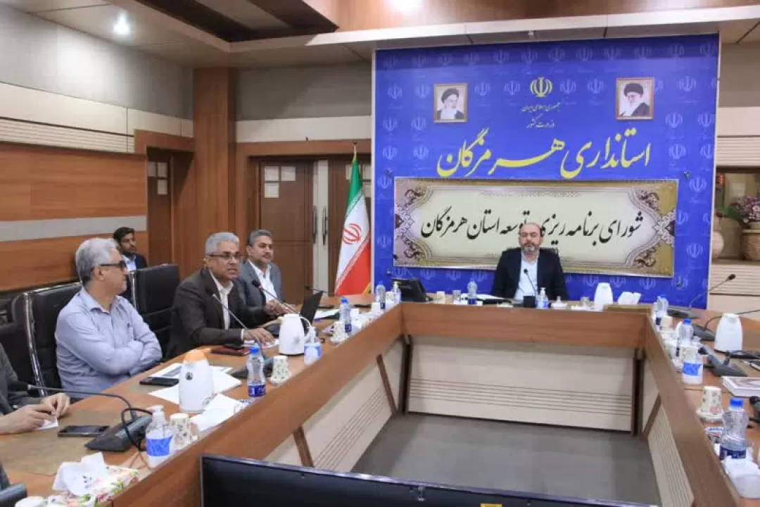 اوامر رهبری در توسعه دریامحور پیگیری میشود