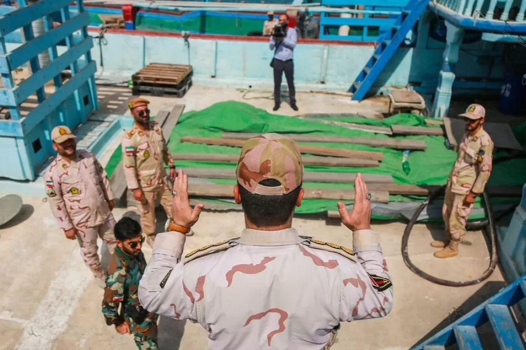 کشف۱۲۸ هزار ليتر سوخت قاچاق در خلیجفارس