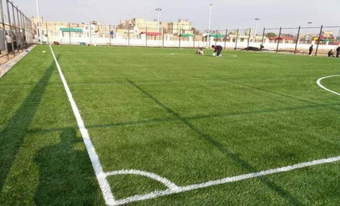 وزارت نفت چمن استادیوم شهیدلشکری را تعویض میکند