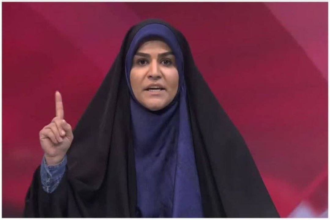 تقدیم مدال طلای جهانی به سحر امامی
