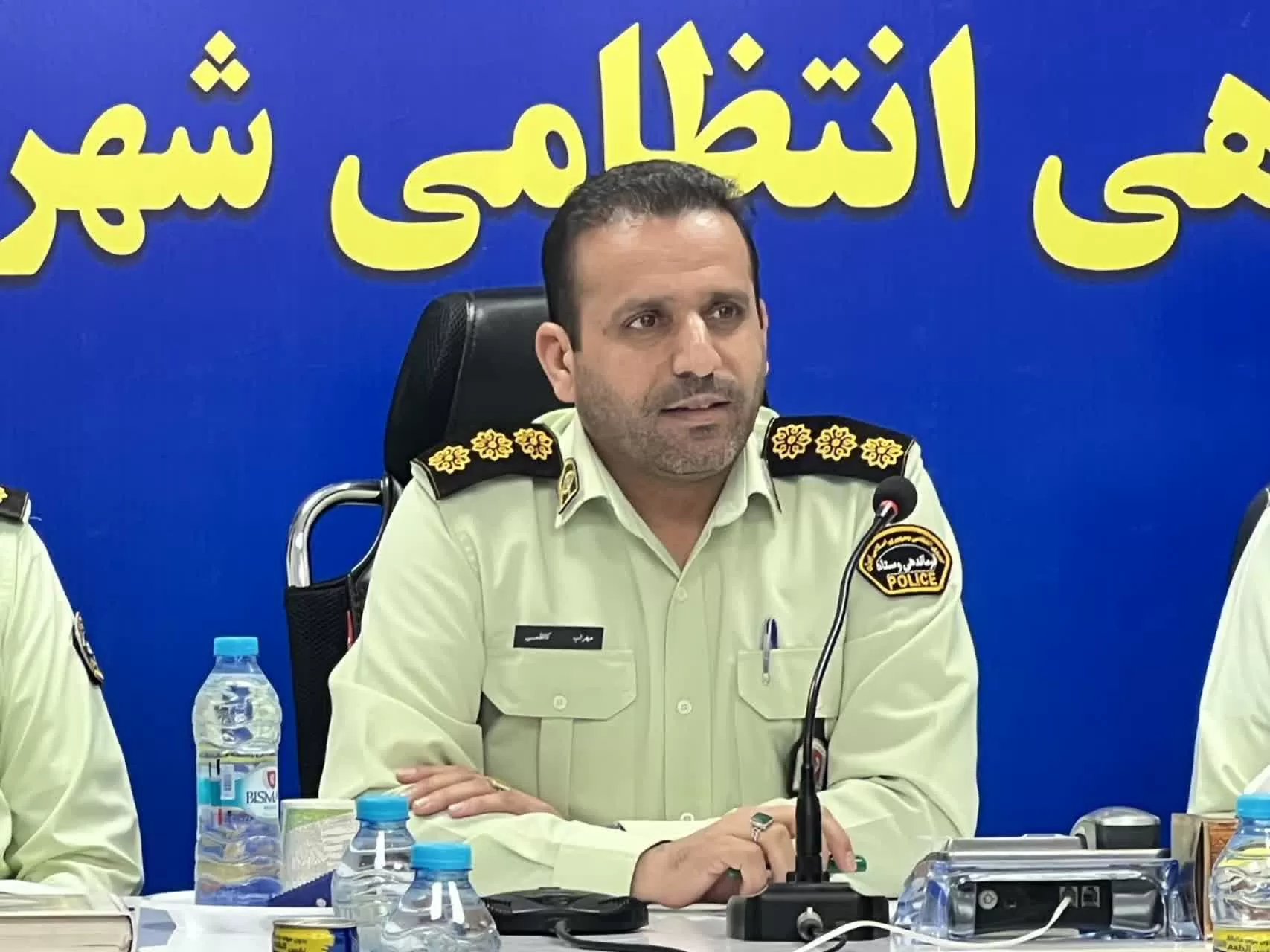 دستبند پلیس بر دستان سارق به عنف متواری