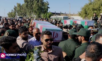 ورود پیکر مطهر ۱۰ شهید گمنام به بندرعباس