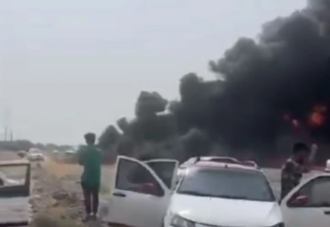 خودروی سوختبر در جاده میناب حادثه آفرید
