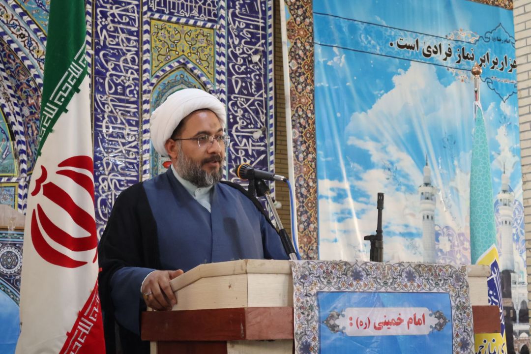 مسئولان شرایط رونق تولید را فراهم کنند