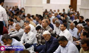 برگزاری دعای روح بخش عرفه در بندرعباس